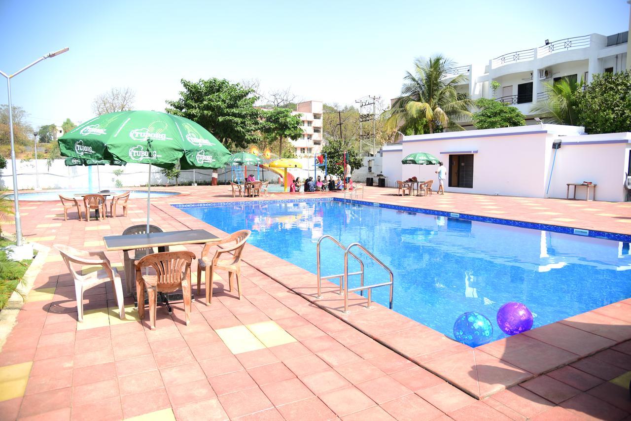 River Touch Resort Silvassa Eksteriør bilde